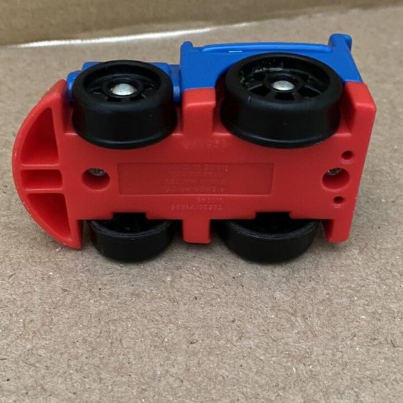 Fisher Price Little People Wheelies Steam Engine Choo Choo Train Michael - Picture 4 of 4